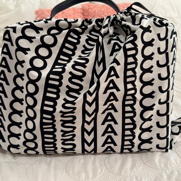 Large Leather Tote - Picture 2 of 9